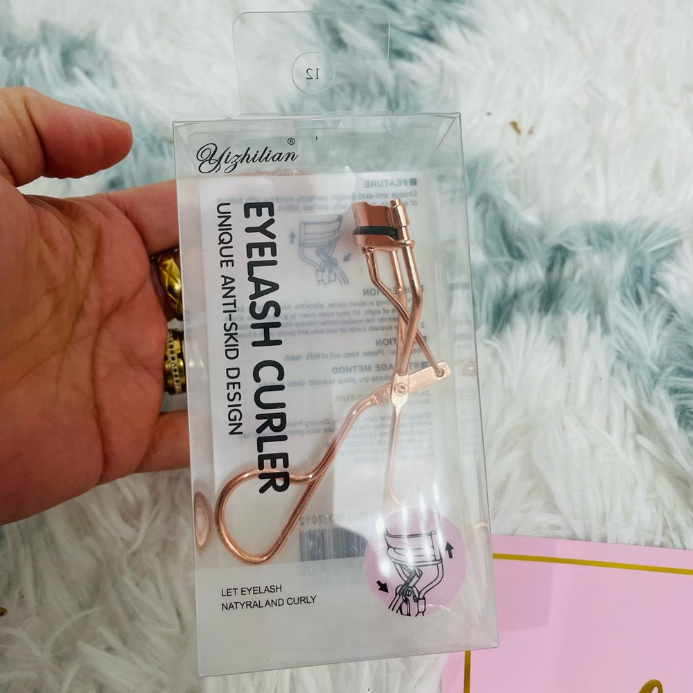 Individual False Eyelashes Kit - Picture 5 of 9